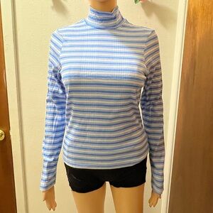 Medium blue tee Pink Victoria’s Secret